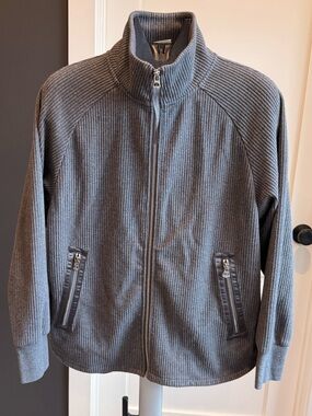 Varley women’s Zip-Up Ribbed Sweater Jacket - Gray